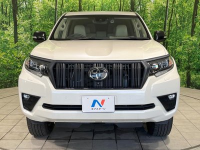 2023 Toyota LAND CRUISER PRADO photo 16