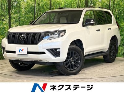 2023 Toyota LAND CRUISER PRADO photo 1