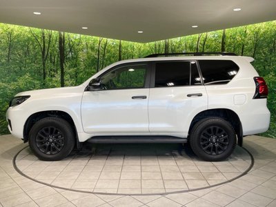 2023 Toyota LAND CRUISER PRADO thumbnail 27