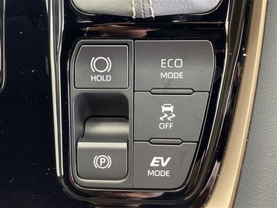 2025 Toyota ALPHARD — фото 20