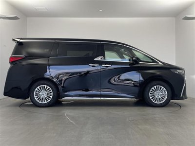2025 Toyota ALPHARD — фото 36
