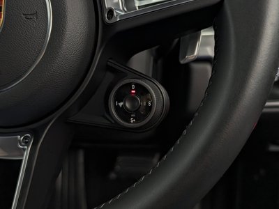 2020 Porsche 718 thumbnail 26