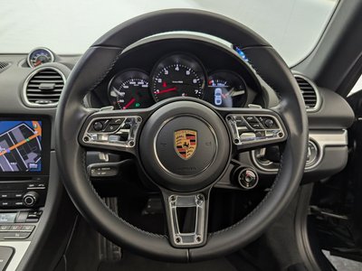 2020 Porsche 718 photo 14