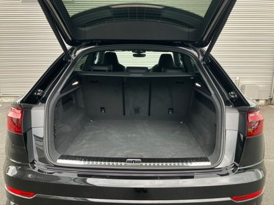 2026 AUDI Q8 photo 10