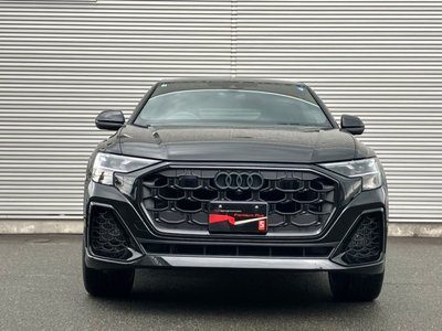2026 AUDI Q8 photo 3