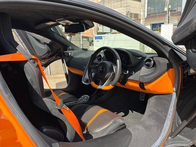 2020 Mclaren 570S COUPE photo 21