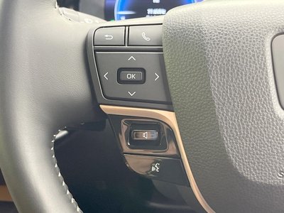 2025 Toyota CROWN ESTATE thumbnail 52