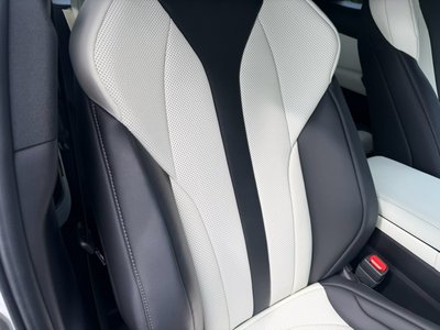 صورة مصغرة 39 لـ 2023 Lexus NX