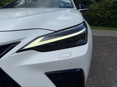 صورة مصغرة 4 لـ 2023 Lexus NX