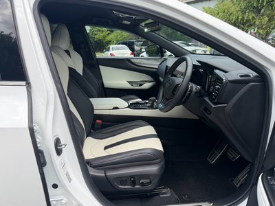 صورة مصغرة 37 لـ 2023 Lexus NX