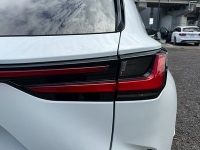 صورة مصغرة 23 لـ 2023 Lexus NX