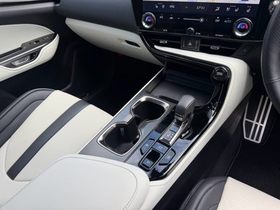 صورة مصغرة 47 لـ 2023 Lexus NX