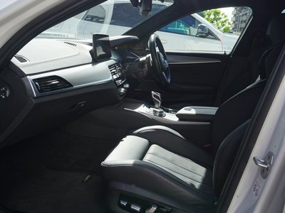 2022 BMW M5 COMPETITION thumbnail 26
