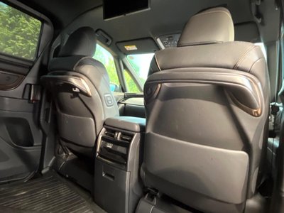2025 Toyota ALPHARD — фото 40
