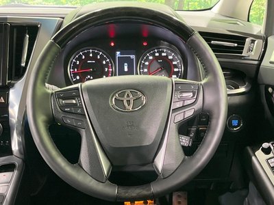 2022 Toyota ALPHARD — фото 14
