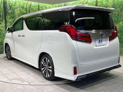 2022 Toyota ALPHARD — фото 29