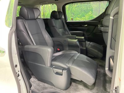 2022 Toyota ALPHARD — фото 50
