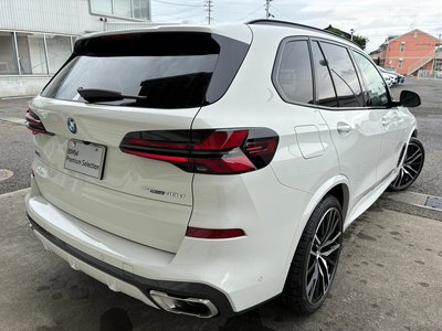 2025 BMW X5 photo 3