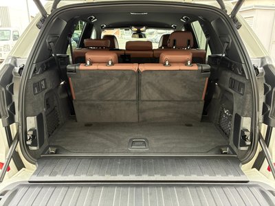 2025 BMW X5 thumbnail 25