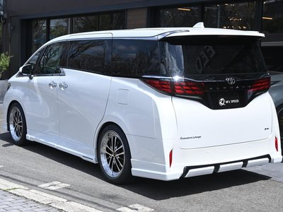 2024 Toyota ALPHARD — фото 6