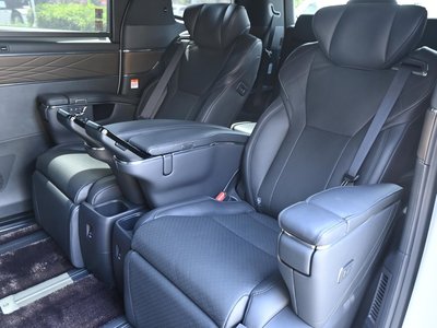2024 Toyota ALPHARD — фото 35