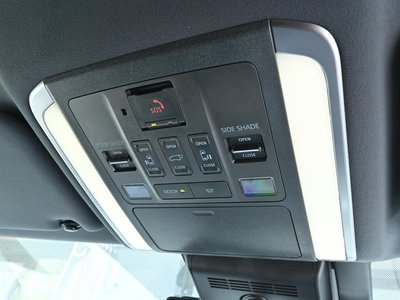 2024 Toyota ALPHARD — фото 21