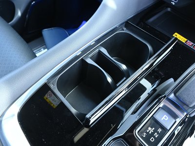 2024 Toyota ALPHARD — фото 28
