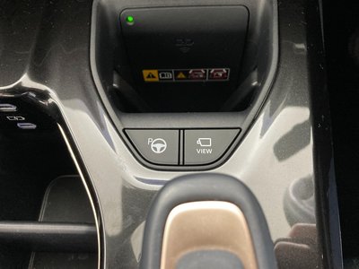 2025 Toyota CROWN ESTATE thumbnail 30