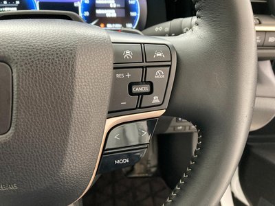 2025 Toyota CROWN ESTATE thumbnail 20