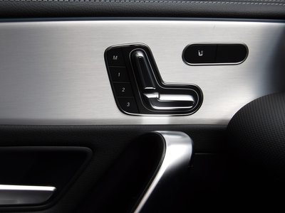 2025 Mercedes-BENZ CLA thumbnail 50