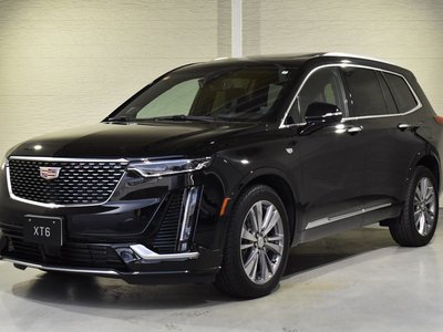 2024 Cadillac XT6 — фото 2