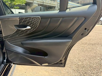 2021 Lexus LS thumbnail 58