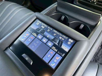 2021 Lexus LS thumbnail 65