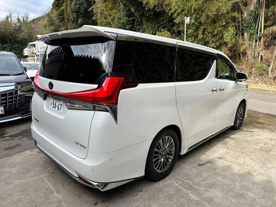 2021 Toyota ALPHARD — фото 7