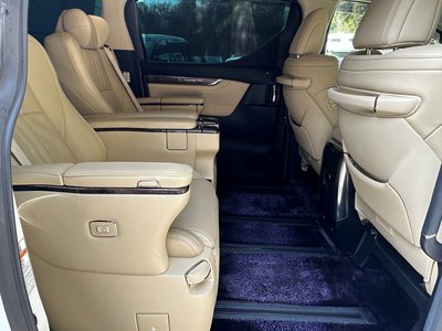 2021 Toyota ALPHARD — фото 31