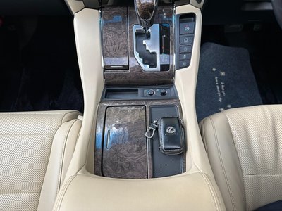 2021 Toyota ALPHARD — фото 21