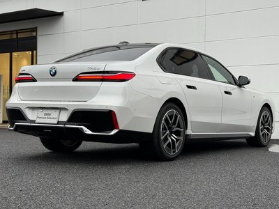 2025 BMW 7 SERIES thumbnail 60