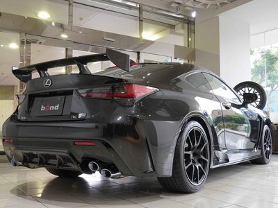 2019 Lexus RC F photo 16