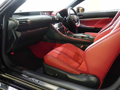 2019 Lexus RC F — фото 31