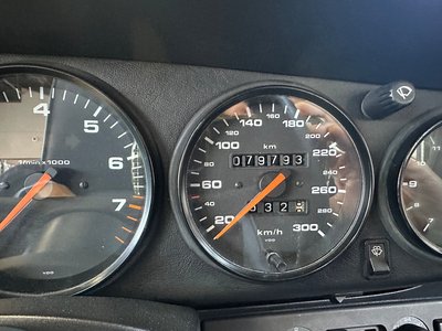 1990 Porsche 911 thumbnail 19