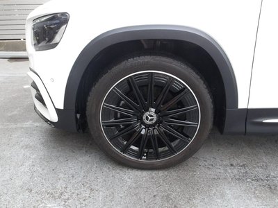 2025 Mercedes-BENZ GLB photo 3