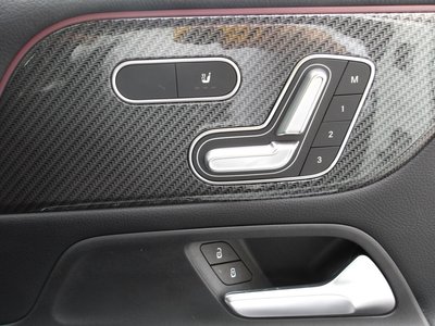 2025 Mercedes-BENZ GLB thumbnail 48