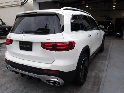 2025 Mercedes-BENZ GLB thumbnail 17