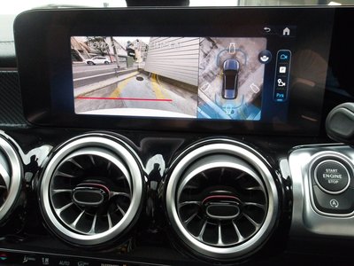 2025 Mercedes-BENZ GLB thumbnail 53