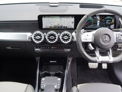 2021 Mercedes-BENZ GLB AMG 照片 28