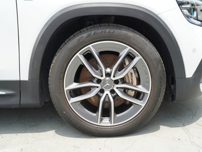 2021 Mercedes-BENZ GLB AMG 照片 8