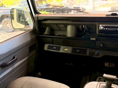 1999 LAND Rover DEFENDER — миниатюра 18