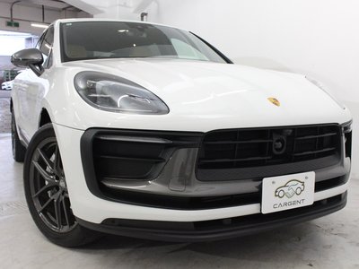 2022 Porsche MACAN photo 31