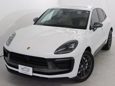 2022 Porsche MACAN photo 5