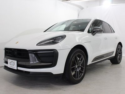 2022 Porsche MACAN photo 6